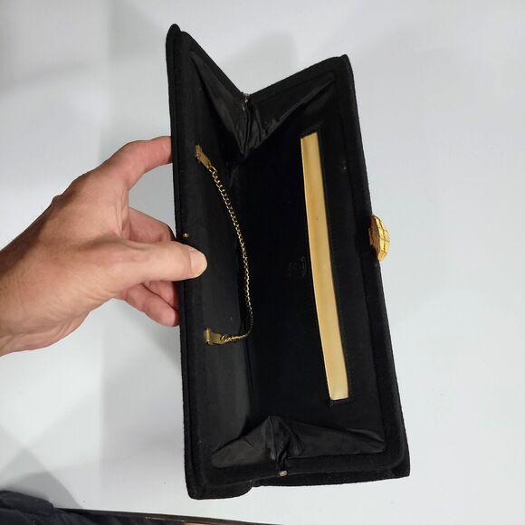 VTG Black Clutch L And M Bags MCM Extra Wide Gold Frame Clasp Chain Wrist Strap - Picture 6 of 9